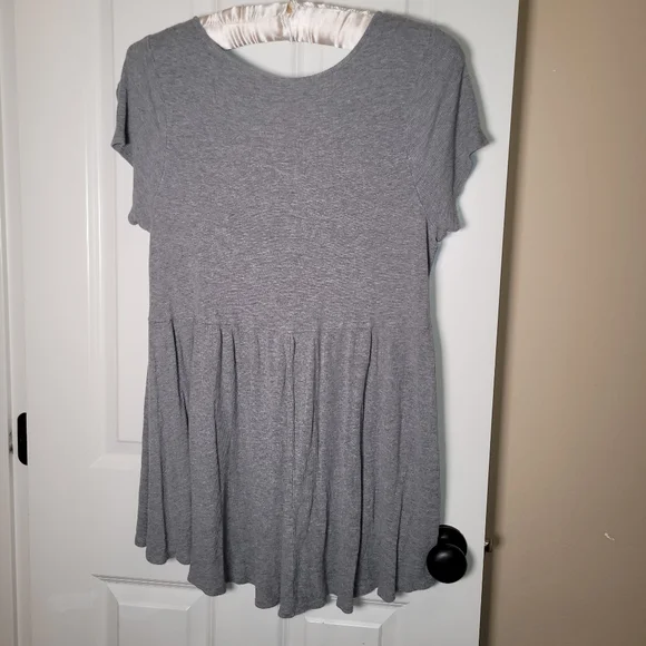 Torrid plus size grey rib knit stretch top - Picture 5 of 5